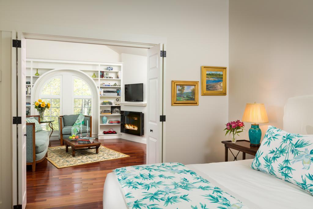 Inn At Sunrise Point Lincolnville Room photo
